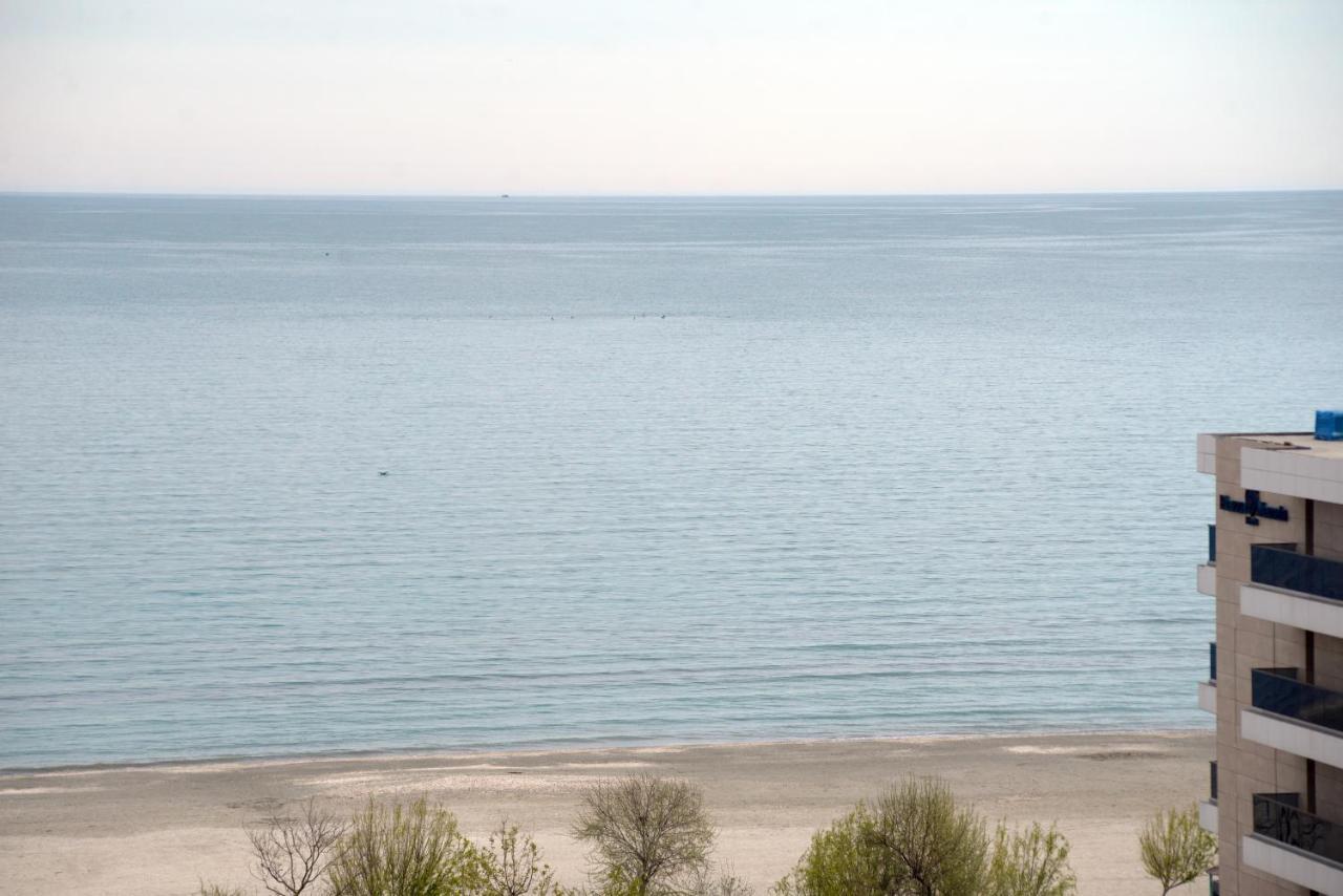 Cityapart 7 - Cazare In Mamaia Nord, Langa Plaja, Cu Vedere La Mare ナボダリ エクステリア 写真